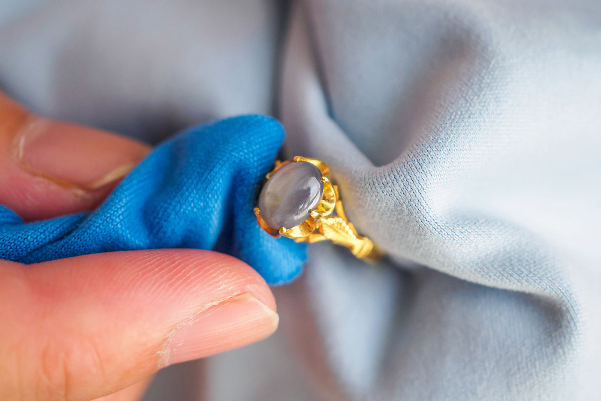 How to Clean Vintage Gold Jewelry National Rarities