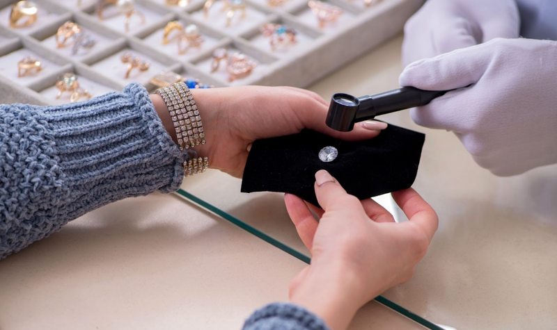 Letting Go With Confidence: How to Sell Your Jewelry at National Rarities
